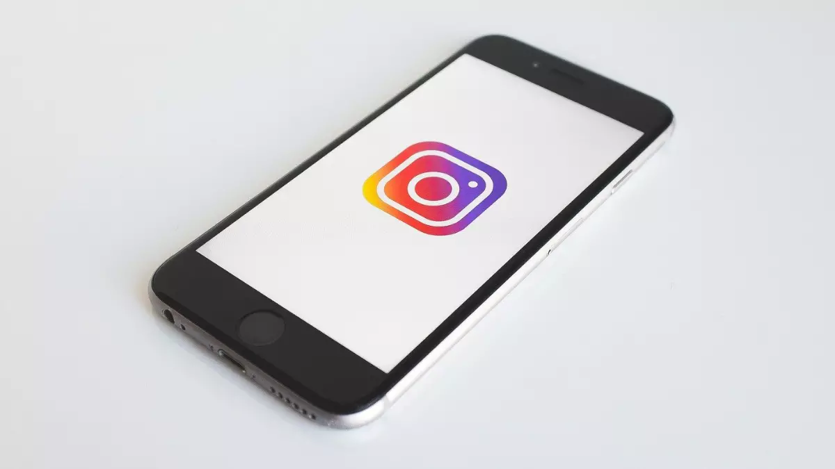 How To Block Someone Who Blocked You on Instagram