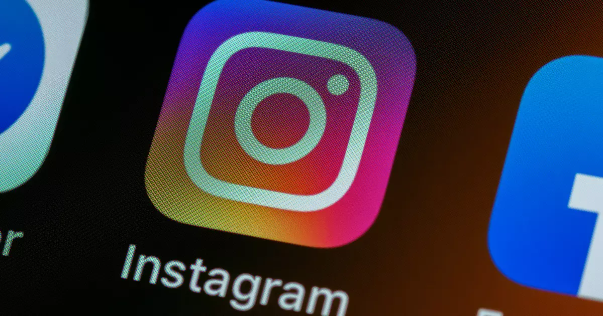 How to Fix Instagram Repeating Story Issue